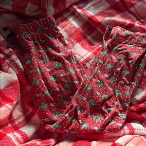 B58 Vineyard Vines Youth Sm X-mas PJ Pants; Pilling